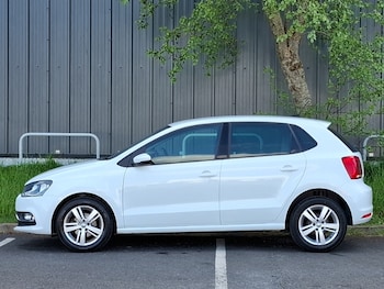 Used Volkswagen Polo 2016 for sale - 78470655: Photo