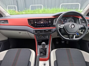 Used Volkswagen Polo 2019 for sale - 78478468: Photo