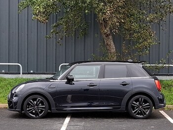 Used MINI Cooper 2022 for sale - 76465019: Photo