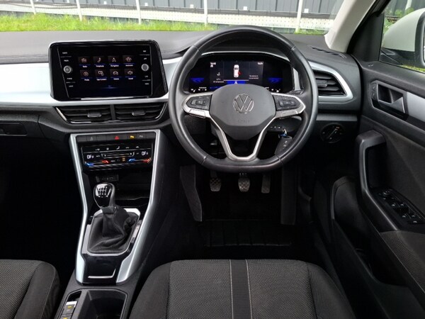 Used Volkswagen T-Roc 2022 for sale - 76108168: Photo 7