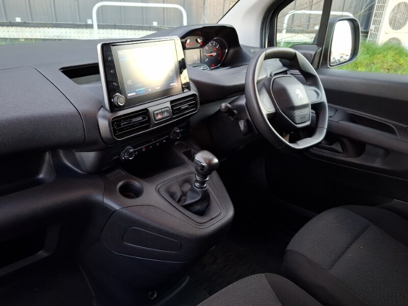 Used Peugeot Partner 2023 for sale - 77956489: Photo 12