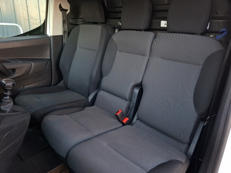 Used Peugeot Partner 2023 for sale - 77956489: Photo 15