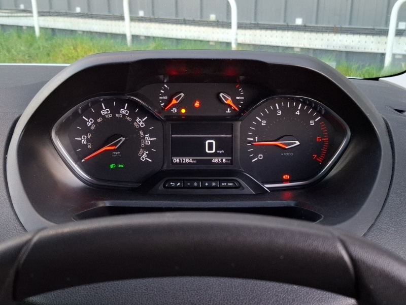 Used Peugeot Partner 2023 for sale - 77956489: Photo 19