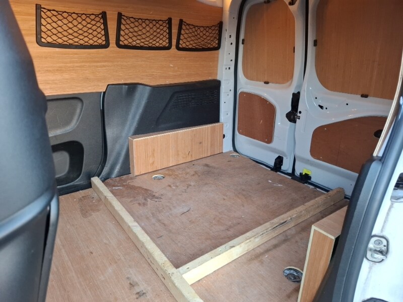 Used Peugeot Partner 2023 for sale - 77956489: Photo 6