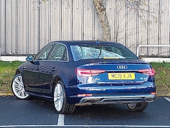 Used Audi A4 2019 for sale - 75429097: Photo