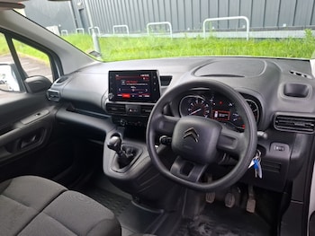 Used Citroen Berlingo 2024 for sale - 78546313: Photo