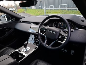 Used Land Rover Range Rover Evoque 2022 for sale - 77235030: Photo