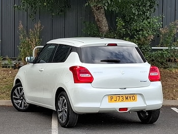 Used Suzuki Swift 2023 for sale - 75767734: Photo