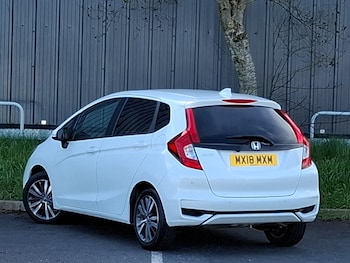 Used Honda Jazz 2018 for sale - 78230212: Photo