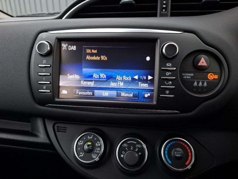 Used Toyota Yaris 2018 for sale - 77278177: Photo 11