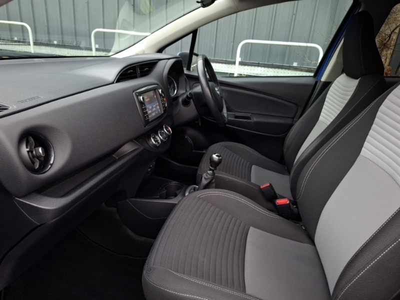 Used Toyota Yaris 2018 for sale - 77278177: Photo 5