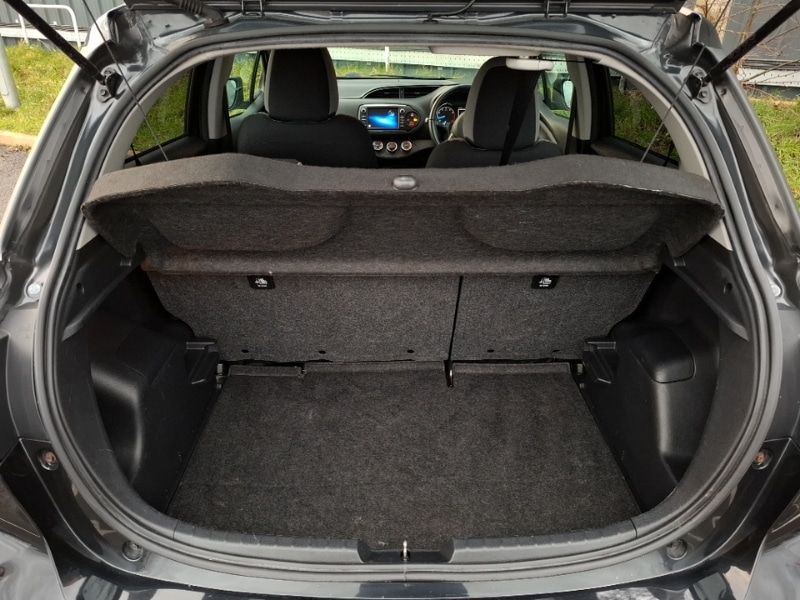 Used Toyota Yaris 2020 for sale - 77265160: Photo 8