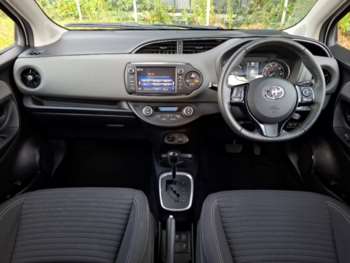 Used Toyota Yaris 2020 for sale - 75349705: Photo