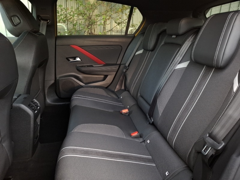 Used Vauxhall Astra 2022 for sale - 76369621: Photo 6
