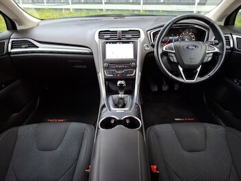 Used Ford Mondeo 2017 for sale - 77552712: Photo