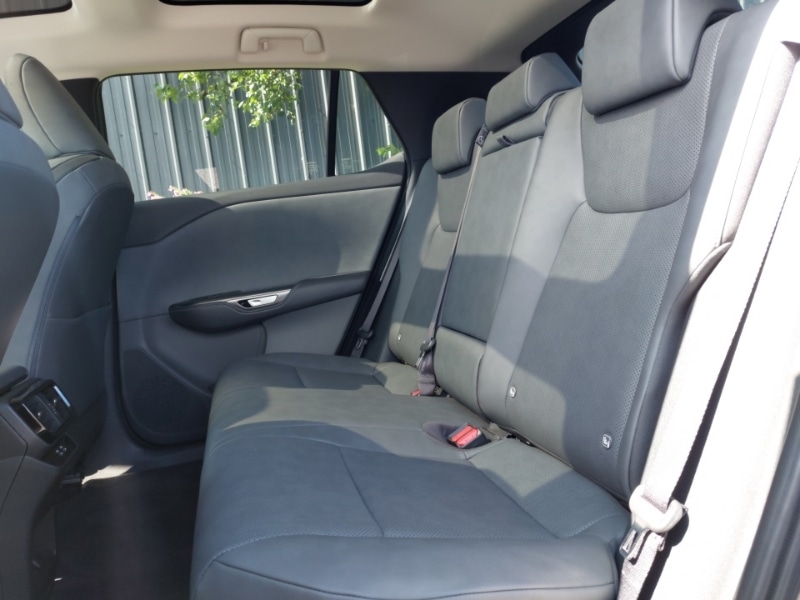 Used Lexus RZ 2023 for sale - 77708050: Photo 6