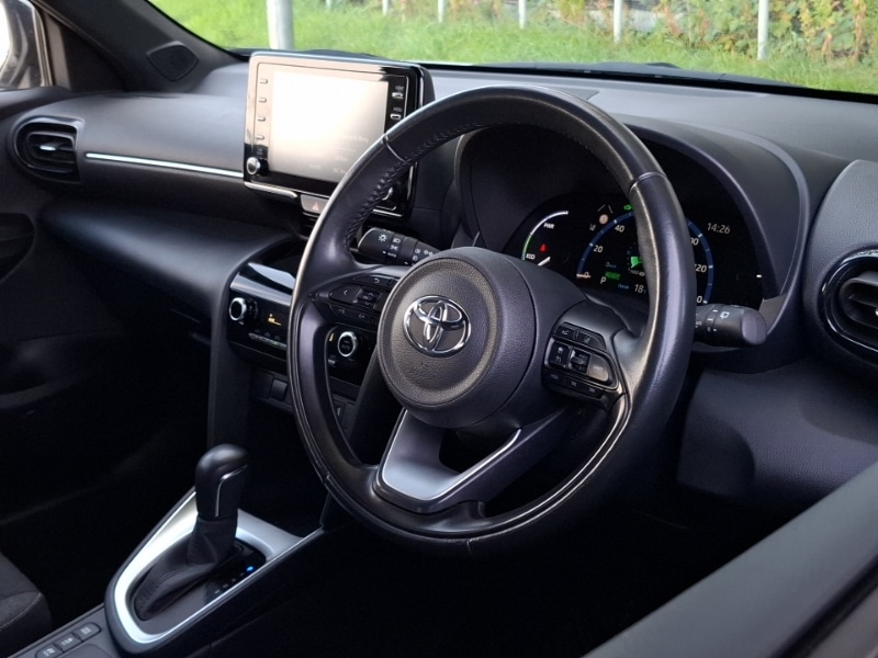Used Toyota Yaris Cross 2022 for sale - 76379399: Photo 12