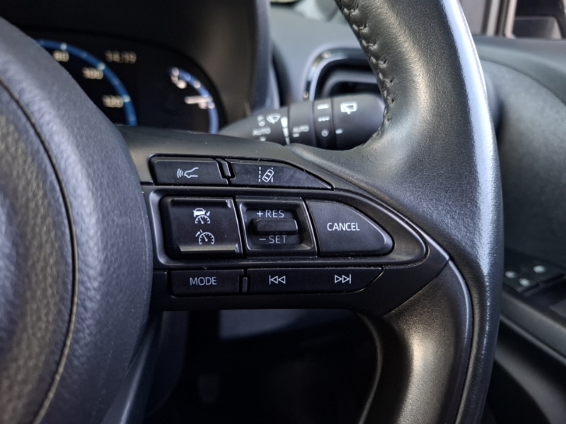 Used Toyota Yaris Cross 2022 for sale - 76379399: Photo 18