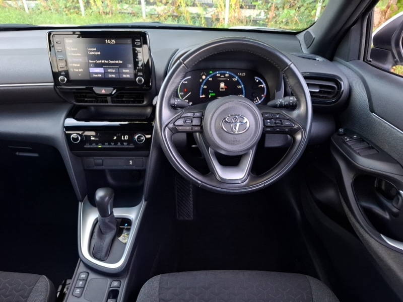 Used Toyota Yaris Cross 2022 for sale - 76379399: Photo 7