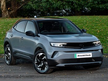 2025 - 115kW Ultimate 54kWh 5dr Auto