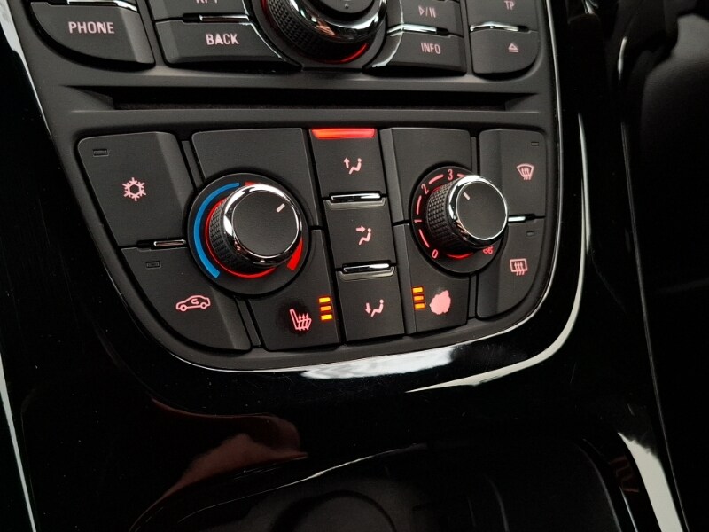 Used Vauxhall Astra GTC 2017 for sale - 77522603: Photo 11