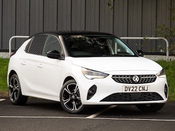 Vauxhall - Corsa