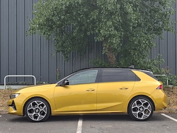 Used Vauxhall Astra 2023 for sale - 79360866: Photo
