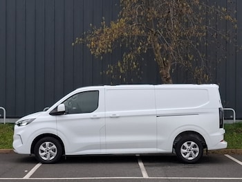 Used Ford Transit Custom 2025 for sale - 77669539: Photo