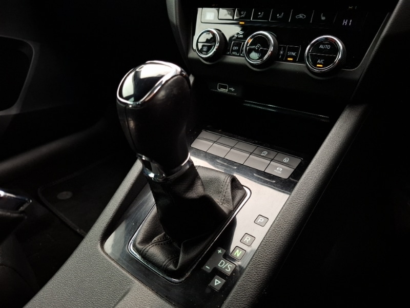 Used Skoda Octavia 2019 for sale - 77987938: Photo 14