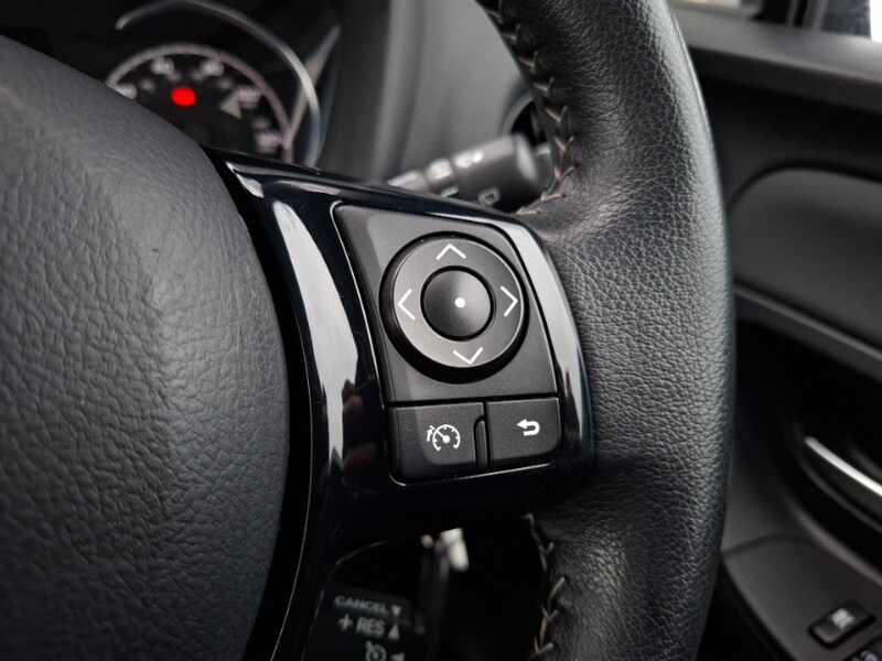 Used Toyota Yaris 2018 for sale - 77299579: Photo 18