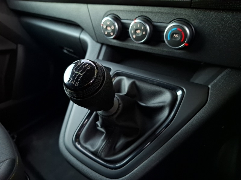 Used Renault Kangoo 2024 for sale - 76606182: Photo 14