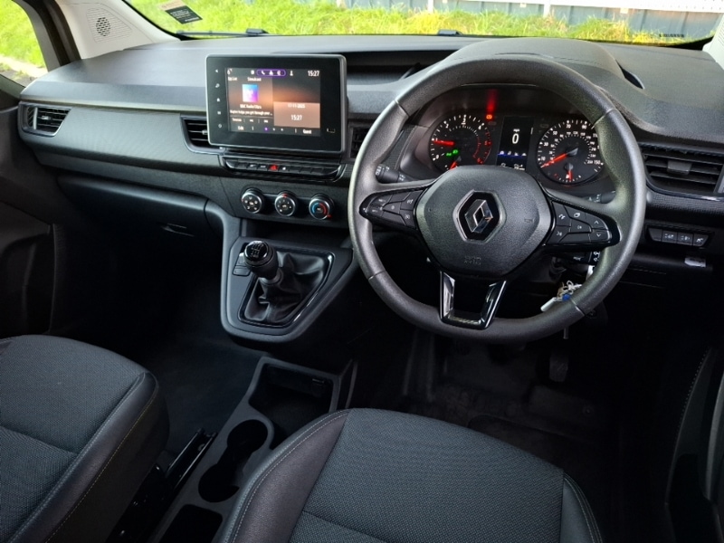 Used Renault Kangoo 2024 for sale - 76606182: Photo 2