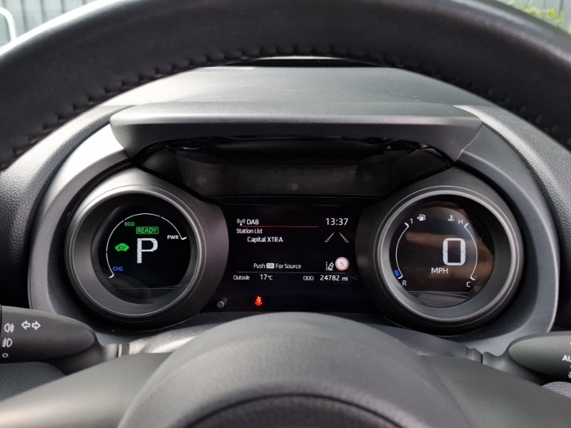 Used Toyota Yaris 2022 for sale - 76150759: Photo 19