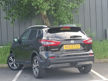 Used Nissan Qashqai 2018 for sale - 78647501: Photo