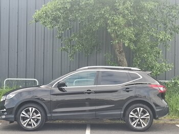 Used Nissan Qashqai 2018 for sale - 78647501: Photo