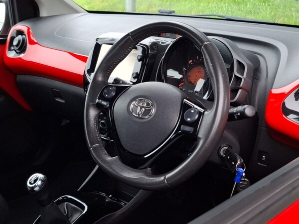 Used Toyota AYGO 2015 for sale - 76199150: Photo 12