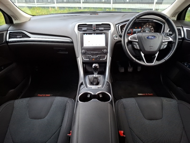 Used Ford Mondeo 2017 for sale - 77448451: Photo 2