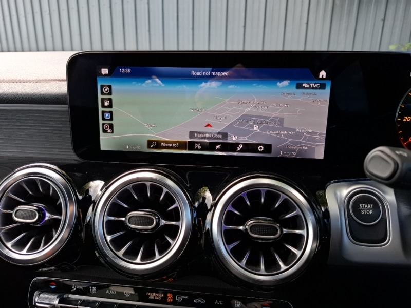 Used Mercedes-Benz EQB 2022 for sale - 76145590: Photo 10