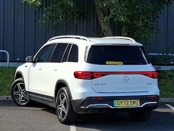 Used Mercedes-Benz EQB 2022 for sale - 76145590: Photo