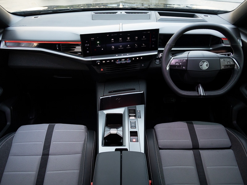 Used Vauxhall Grandland 2025 for sale - 76885390: Photo 2