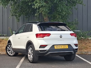 Used Volkswagen T-Roc 2020 for sale - 79393505: Photo