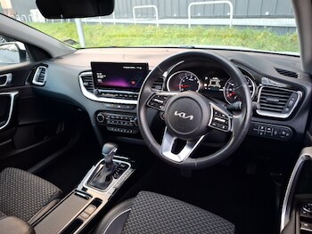 Used Kia Ceed 2024 for sale - 77252090: Photo