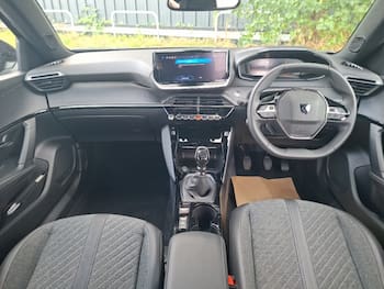 Used Peugeot 2008 2024 for sale - 79630862: Photo