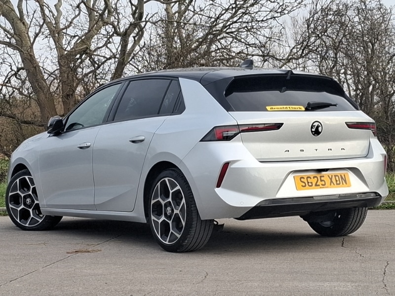 Used Vauxhall Astra 2025 for sale - 77782523: Photo 3