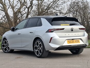 Used Vauxhall Astra 2025 for sale - 77782523: Photo