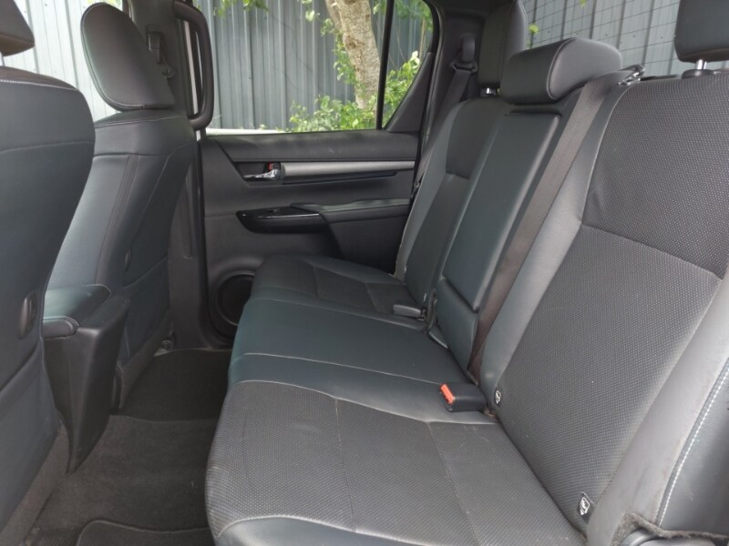 Used Toyota Hilux 2022 for sale - 76383938: Photo 6