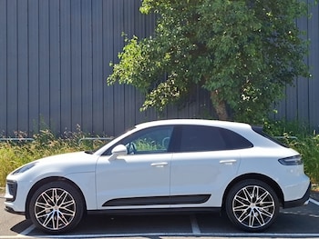 Used Porsche Macan 2021 for sale - 79407097: Photo