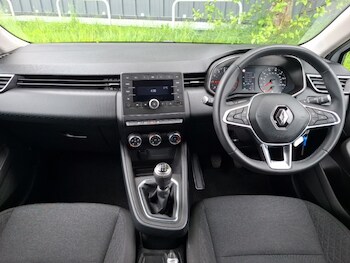 Used Renault Clio 2020 for sale - 78803595: Photo