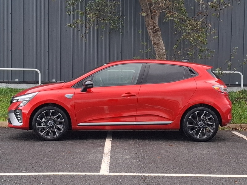 Used Renault Clio 2024 for sale - 76737267: Photo 4