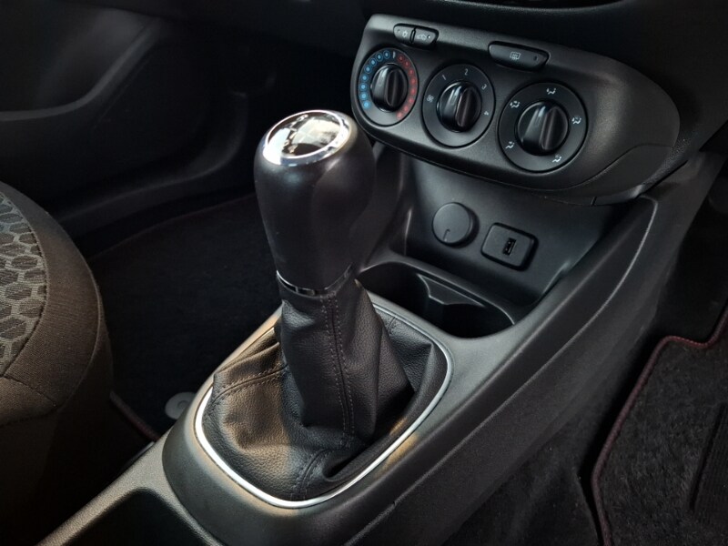 Used Vauxhall Corsa 2016 for sale - 76492948: Photo 14